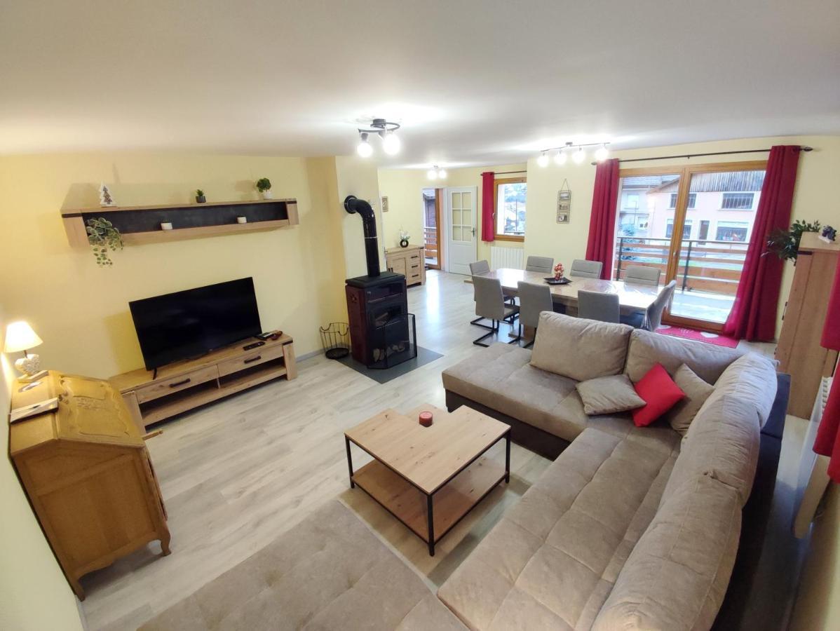 Villa Les Randogodilleurs Avec Jacuzzi A 2Kms Des Pistes Et 350M Du Theatre Du Peuple ! Bussang Exterior foto