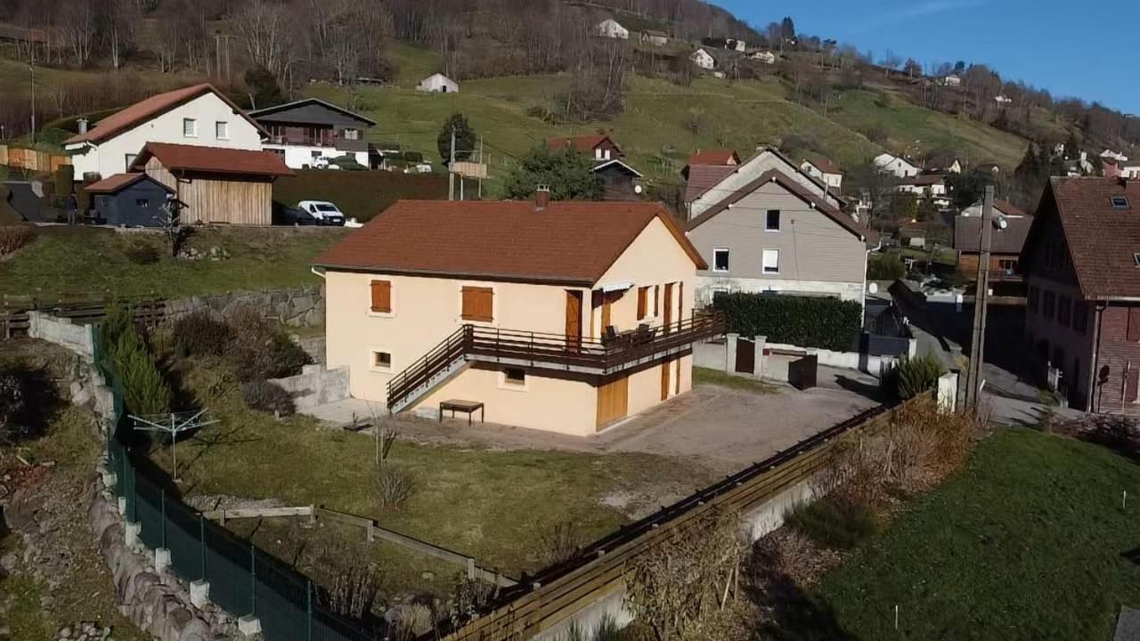 Villa Les Randogodilleurs Avec Jacuzzi A 2Kms Des Pistes Et 350M Du Theatre Du Peuple ! Bussang Exterior foto